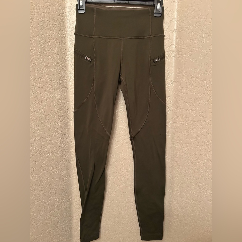 Lululemon Athletic Preloved Leggings, Size 6